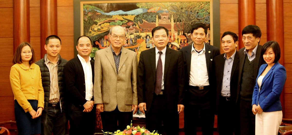 Bộ trưởng Bộ NN & PTNN Nguyễn Xuân Cường làm việc với Agrimedia