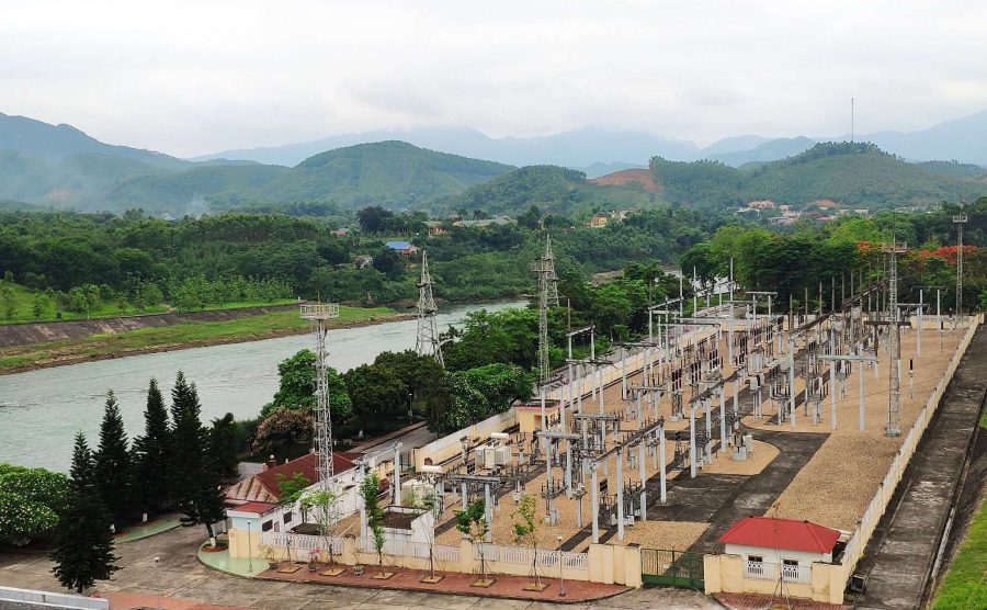 Install SEHO at Thac Ba hydropower plant